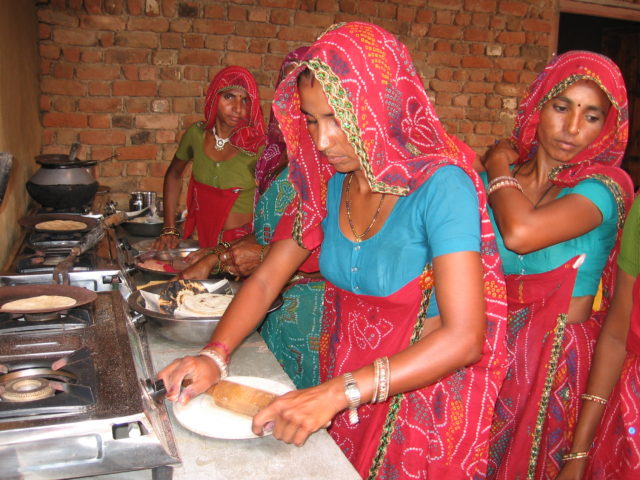 हरियाणा में 80% ब्रह्मभट्ट महिलाएं रसोई तक सिमटीं पर मेरे परिवार ने मुझे लेक्चरर बनने दिया।।